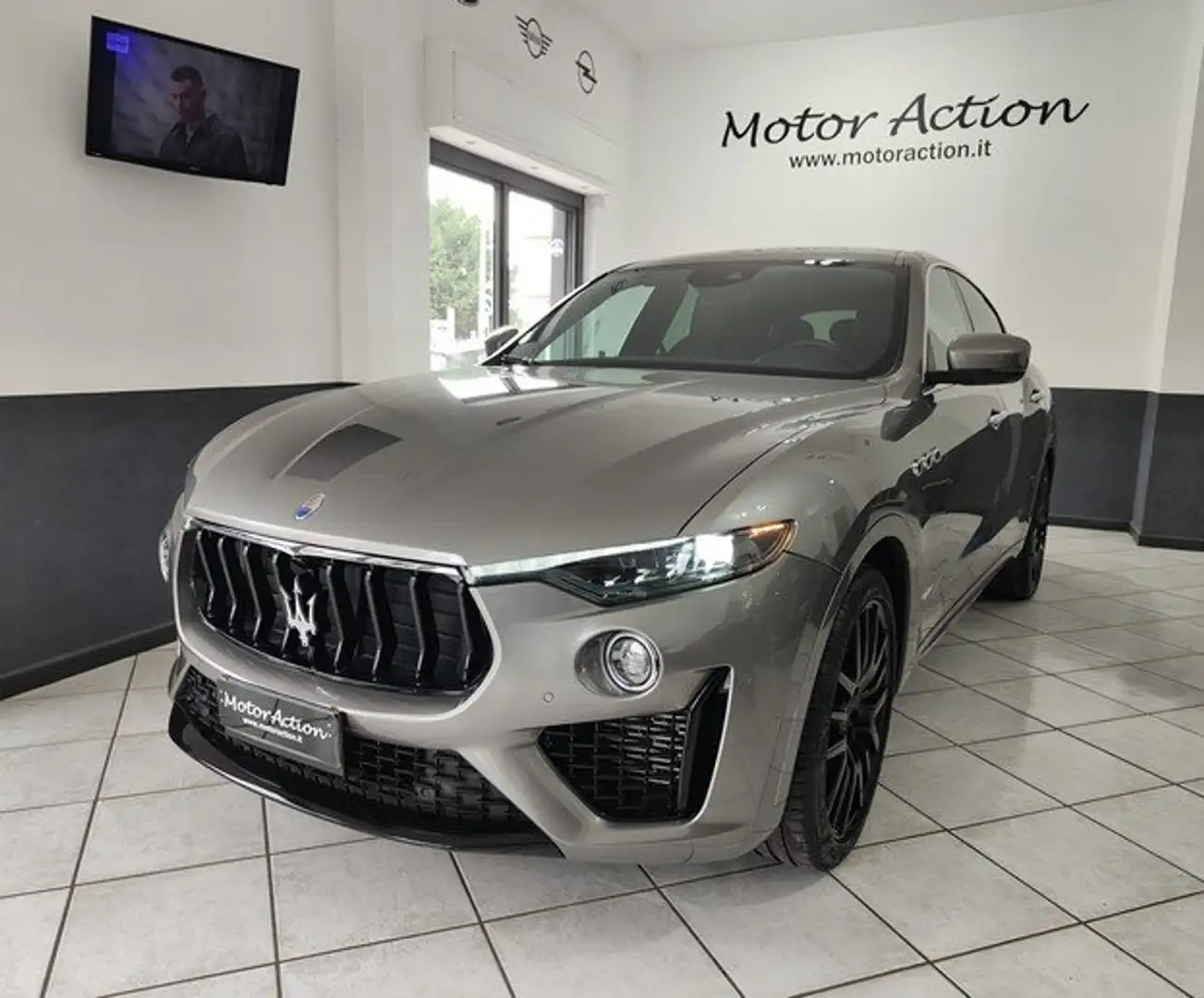 Maserati Levante 3.0 V6 Gransport 350cv auto Grigio - 2