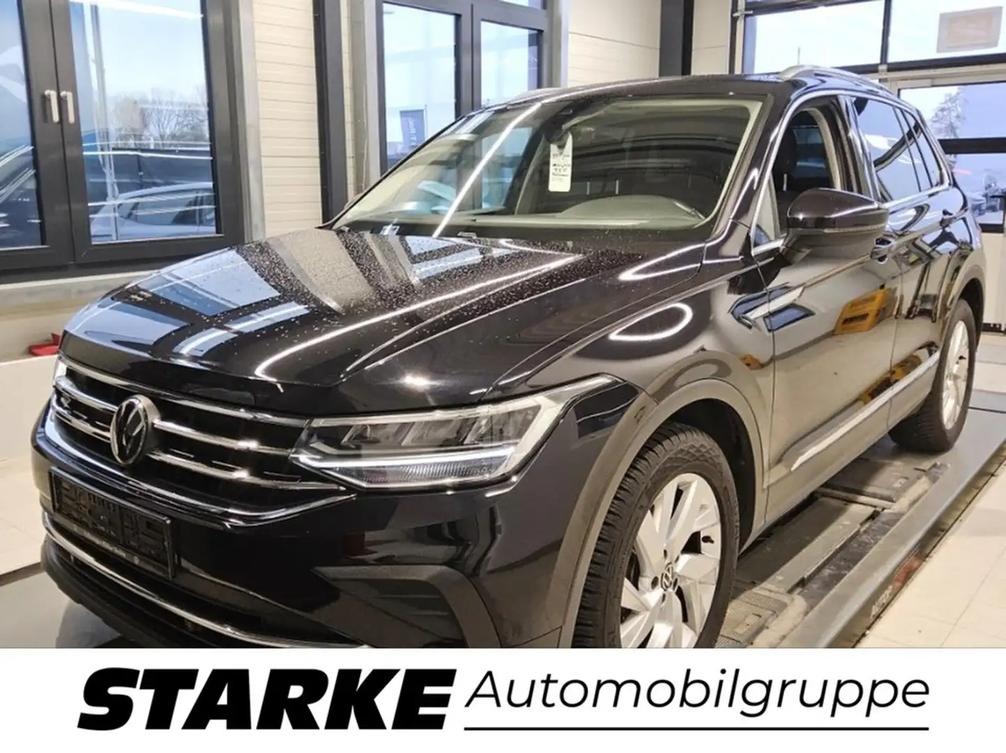 Volkswagen Tiguan 1.5 TSI Life Schwarz - 1
