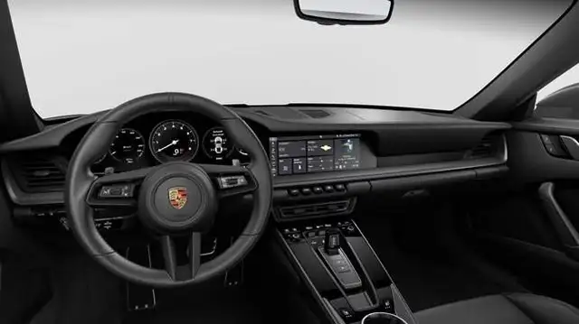 Porsche 911 view 4
