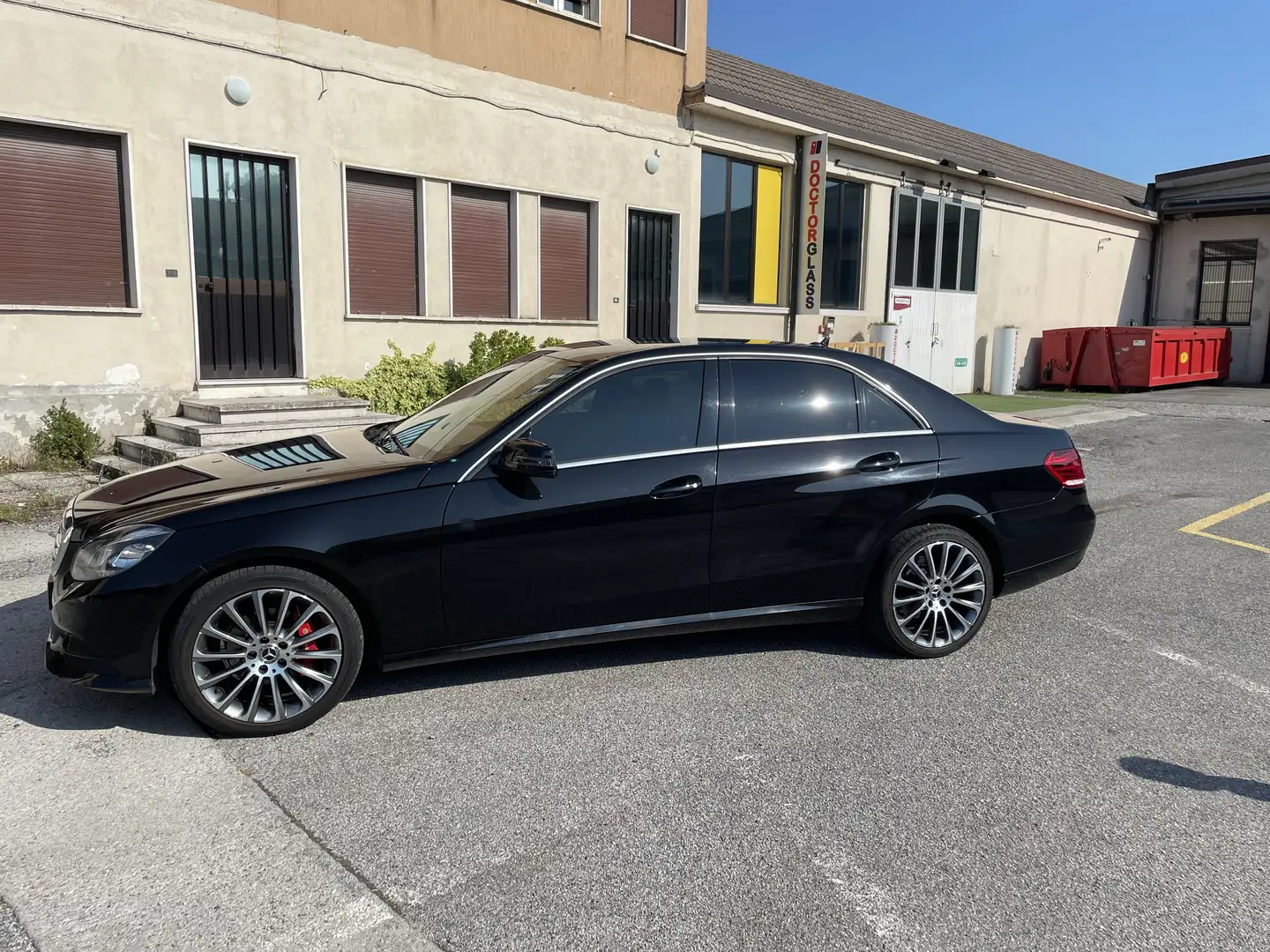 Mercedes-Benz E 200 - 2