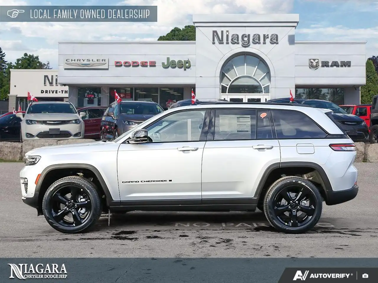 Jeep Grand Cherokee fotografie Jeep Grand Cherokee