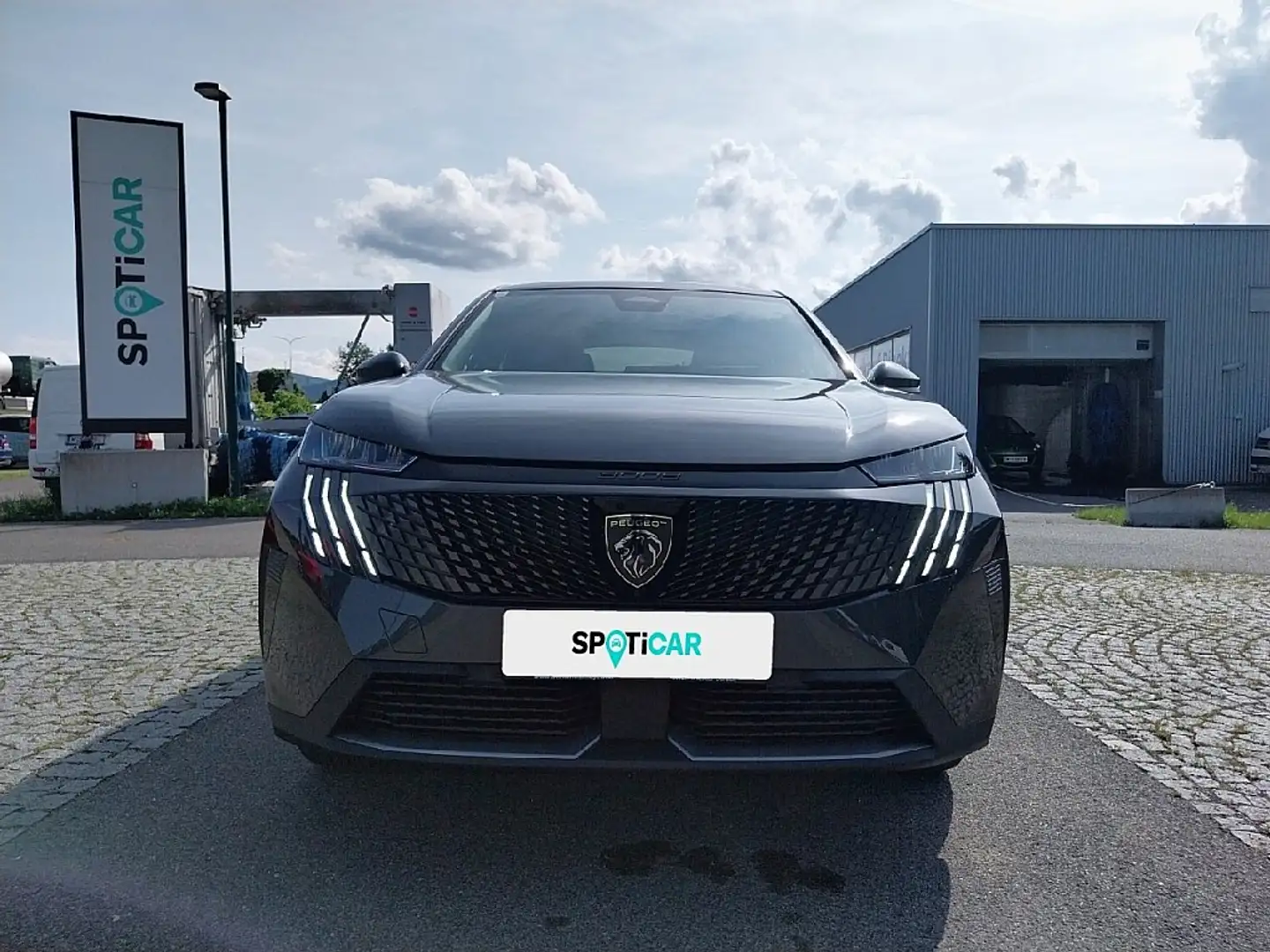 Peugeot 3008 Hybrid 136 E-DCS6 Allure Aut. Grau - 2