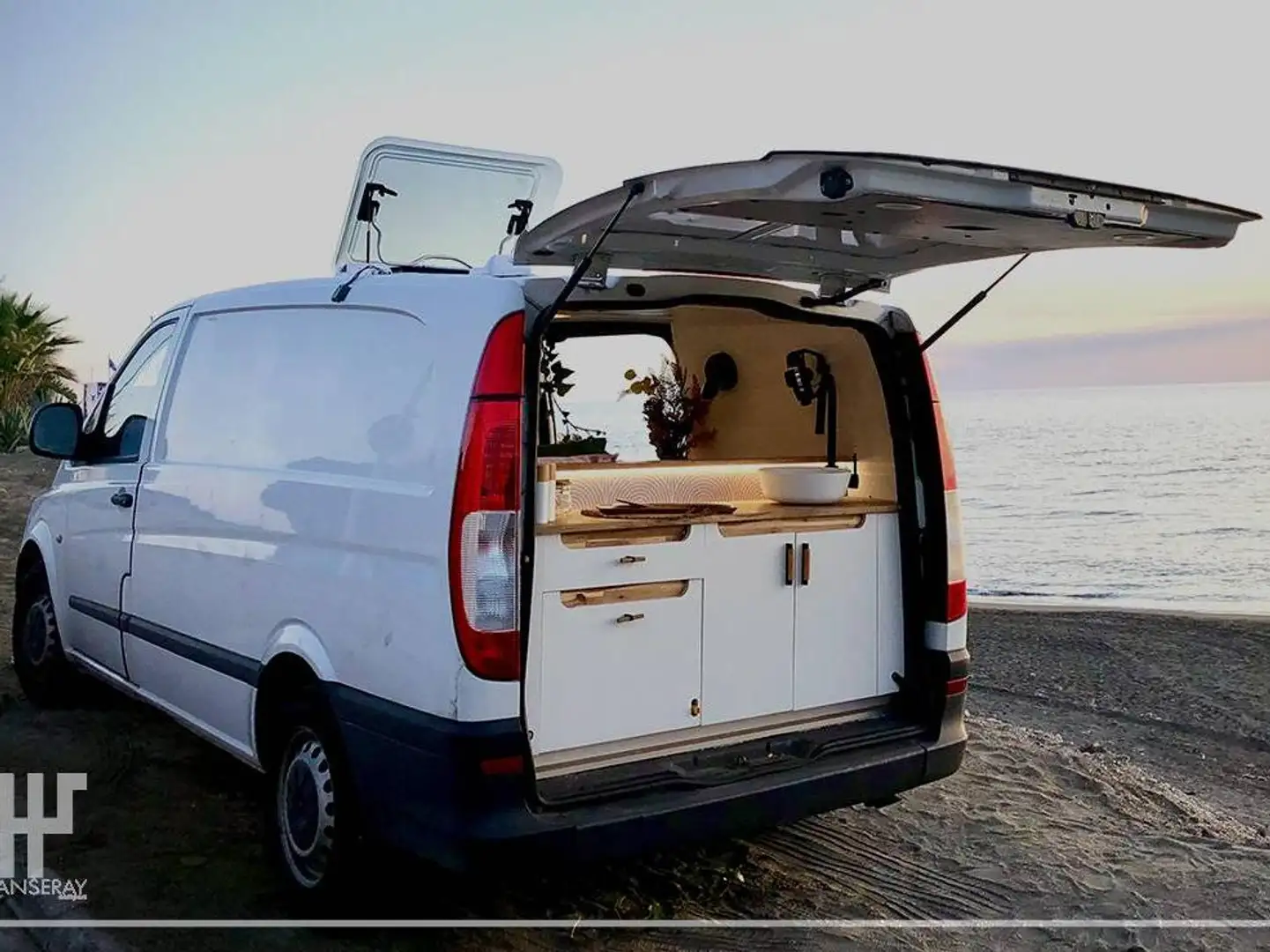 Caravans-Wohnm Mercedes-Benz Vito Furgón 110CDI Extralarga Weiß - 2