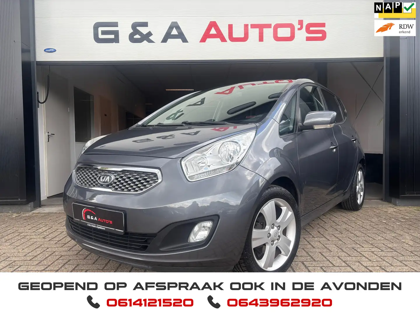 Kia Venga 1.4 CVVT / AC / PDC / PANODAK / STOELVERW Gris - 1