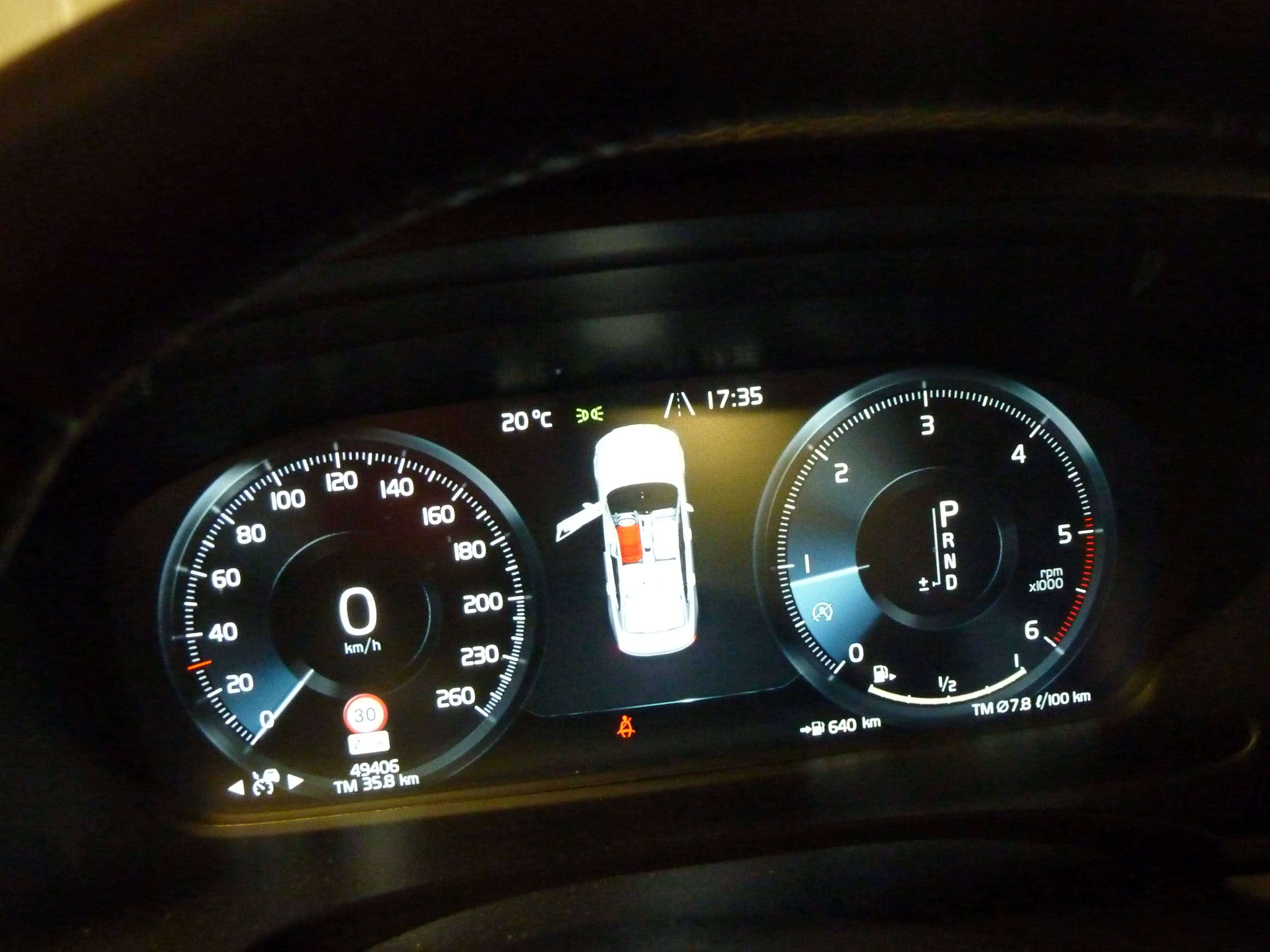 2017 Volvo S90