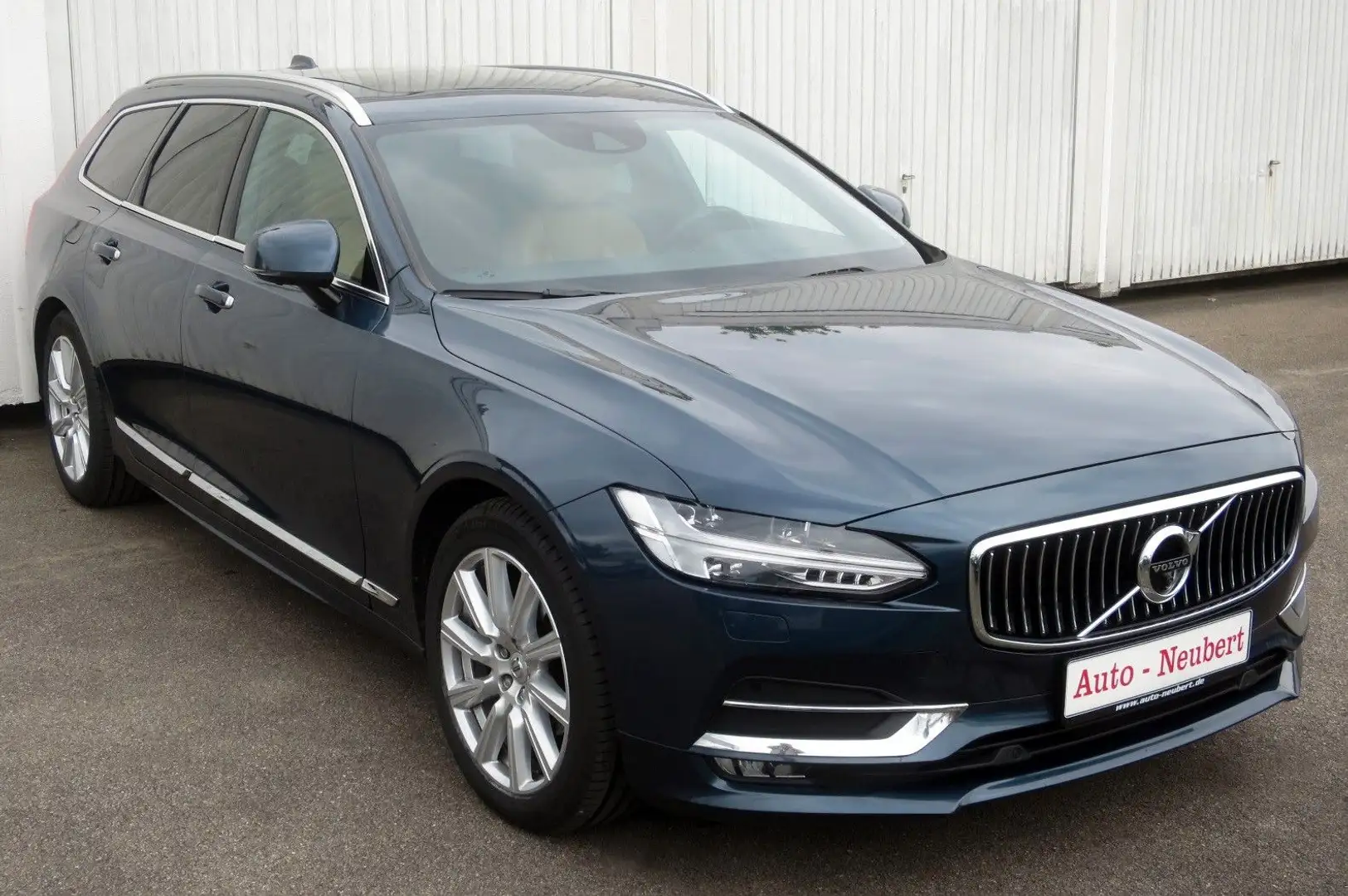 Volvo V90 Cross Country Pro AWD Kék - 1