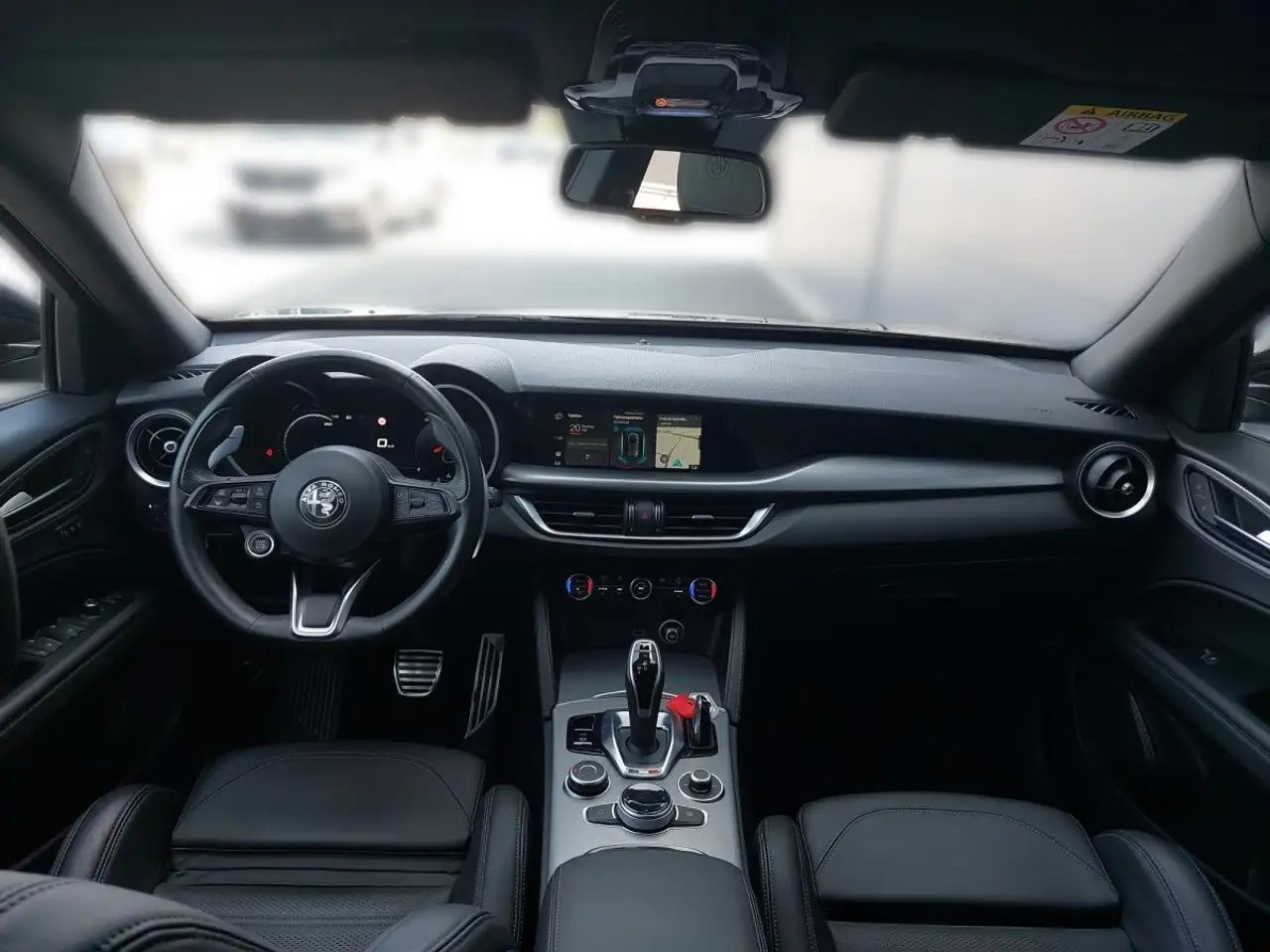Alfa Romeo Stelvio 2024