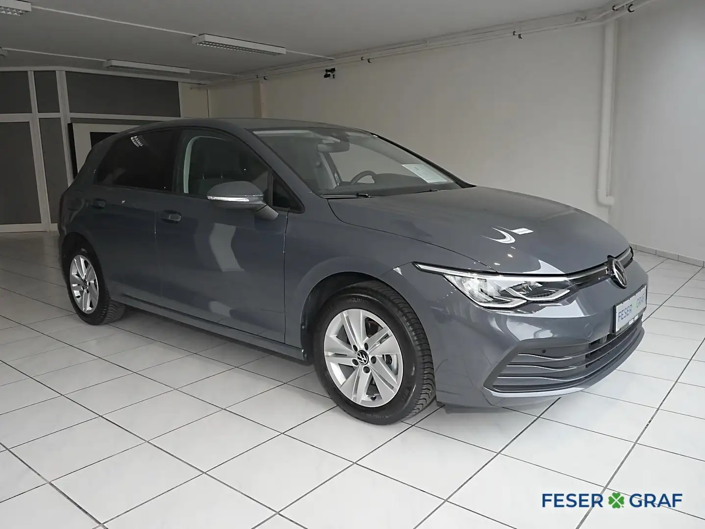 Volkswagen Golf 8 Life 1.5 eTSI DSG Navi Kamera LED SiHz Grau - 2