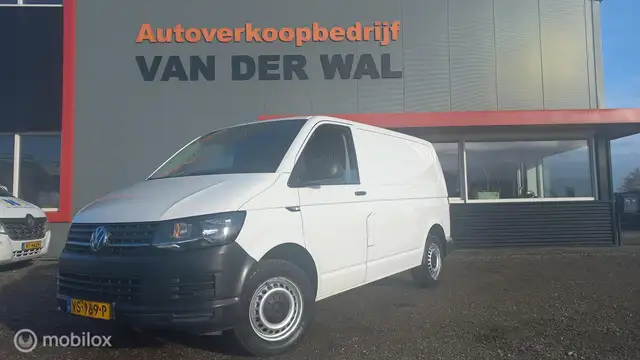 Volkswagen T6 Transporter 2.0 TDI L1H1