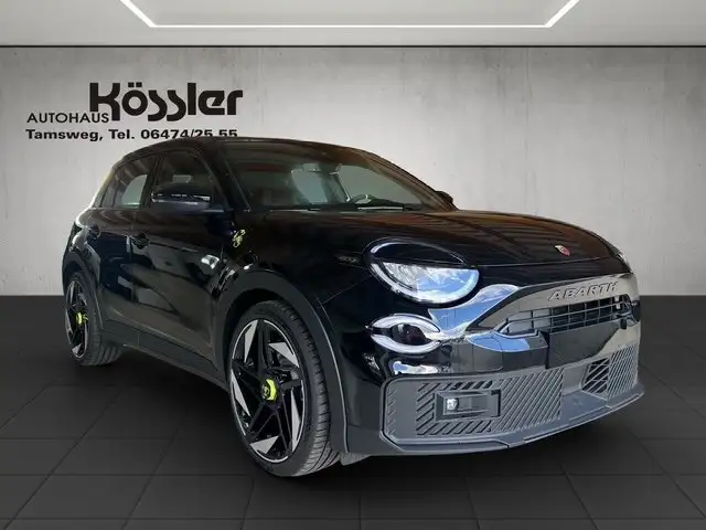 Abarth 600e 174 kW Turismo *Venom Schwarz*
