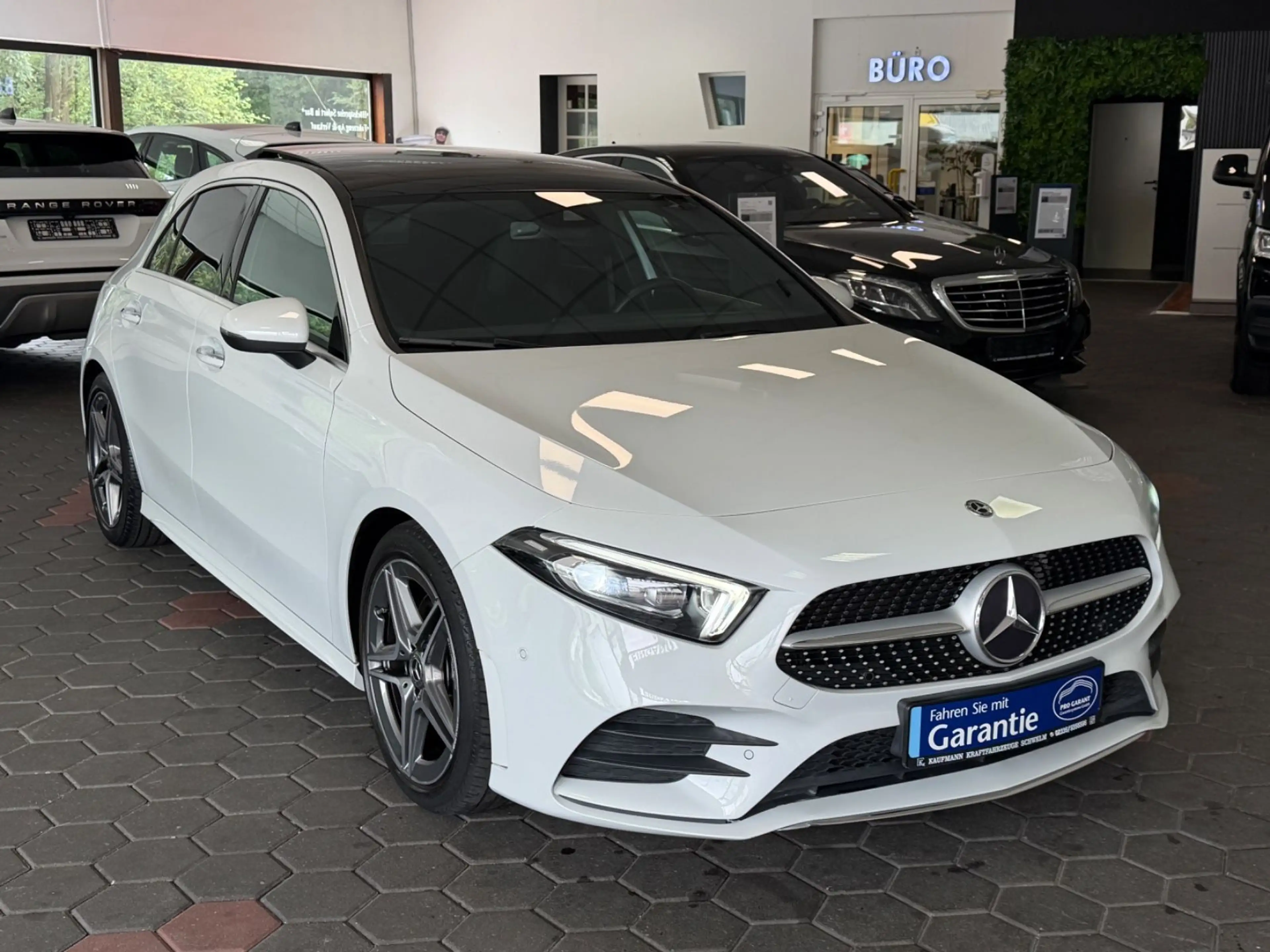 Mercedes-Benz A 220 A220 4Matic*AMG*BMUX*LED*PANO*VIRTUAL*KAMERA*PDC — photo 5