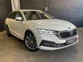 Skoda Octavia iV Estate Style First Edition PHEV 204 CV Blanc - thumbnail 3