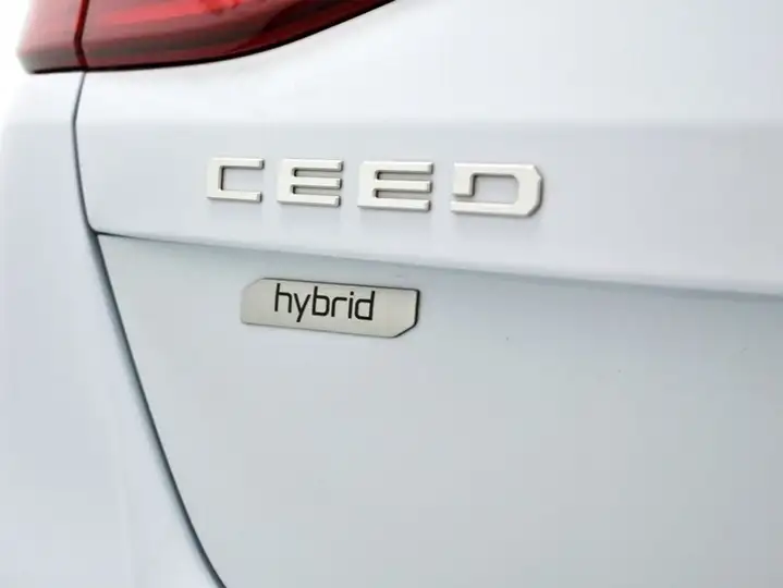 Kia 2023, foto 36