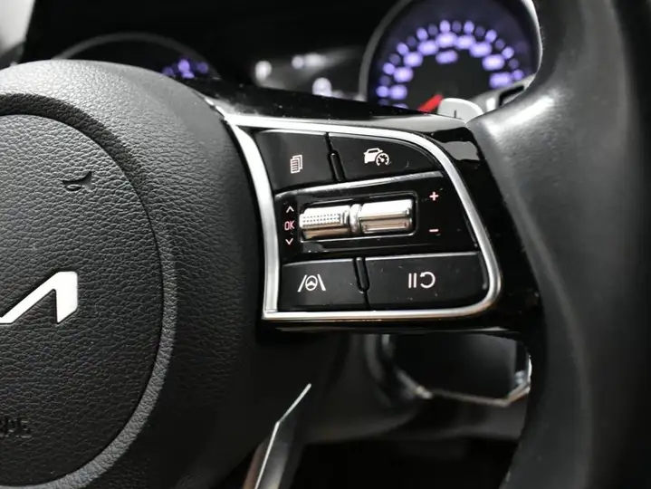 Kia 2023, foto 25