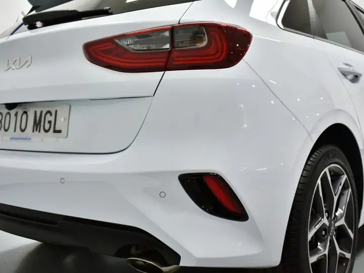 Kia 2023, foto 35