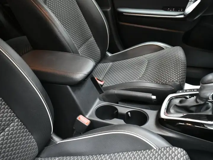 Kia 2023, foto 40