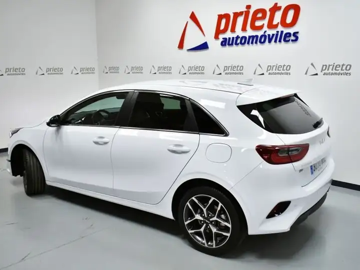 Kia 2023, foto 3