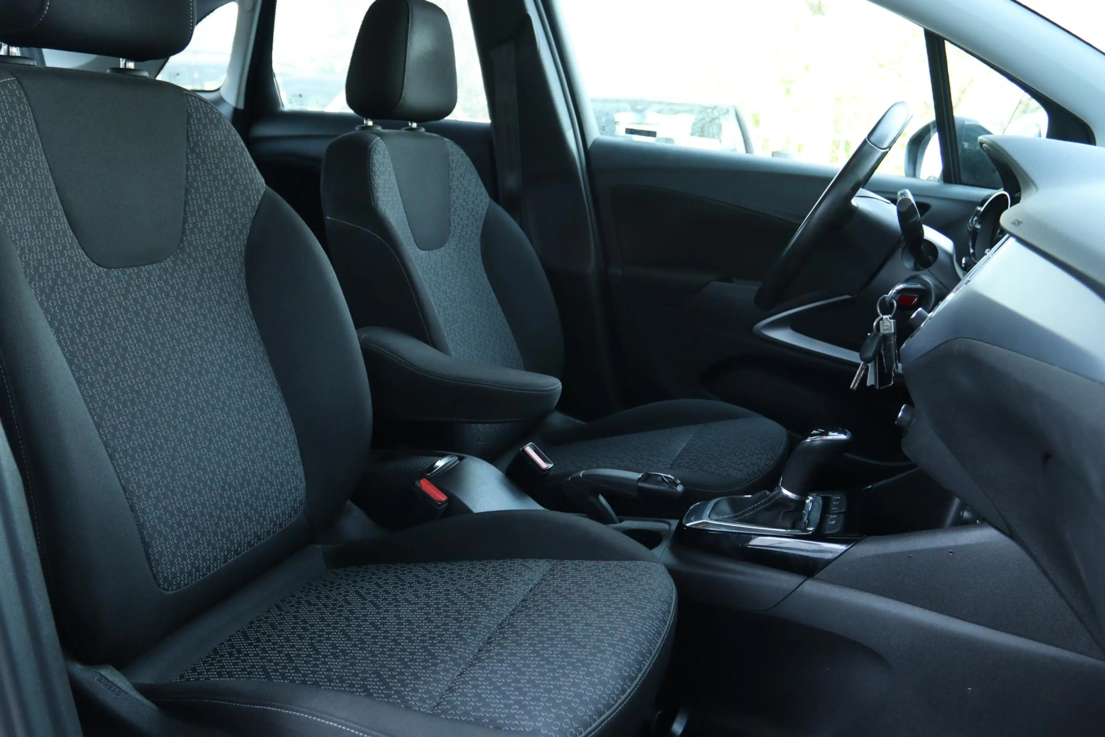 Opel Crossland X 1.2 TURBO AUT. ONLINE EDITION | CARPLAY | TREKHAAK — photo 4