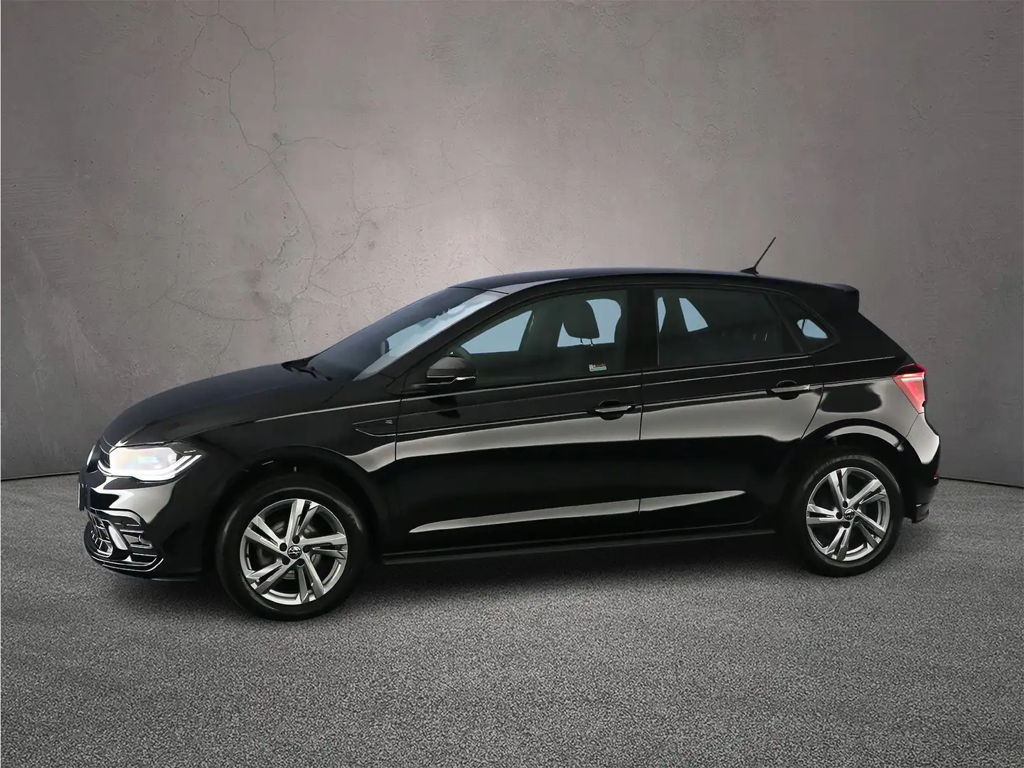 Volkswagen Polo R-Line 1.0 TSI 95pk DSG Automaat Adaptive cruise c Zwart - 2