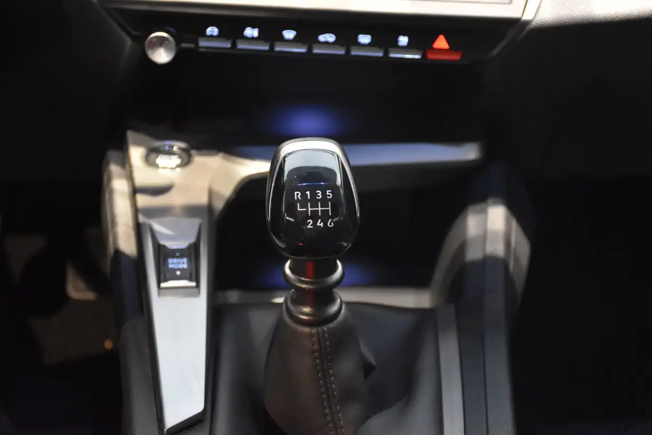 Peugeot 308 Active Pack BlueHDi 130 S&S, миниатюра 13