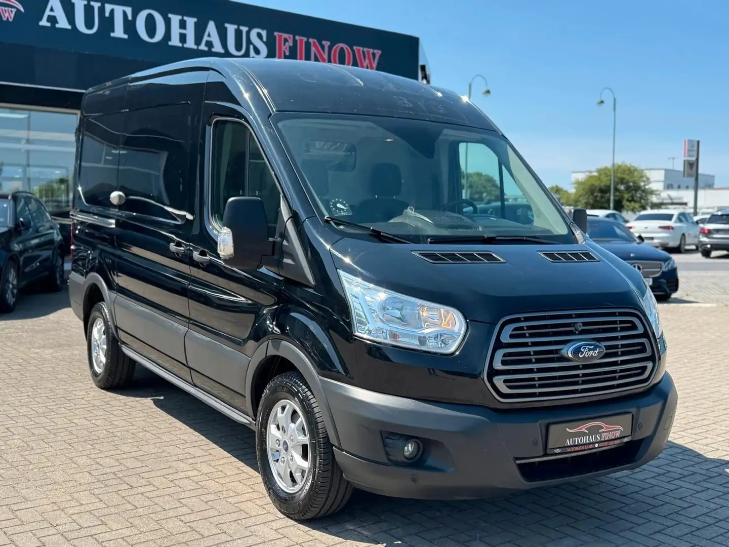 Ford Transit Kasten 2.0TDCI 350 Auto. L2H2"Trend"AHK* Fekete - 2