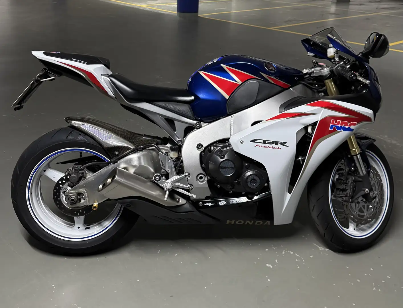 Honda Fireblade HRC Blanco - 1