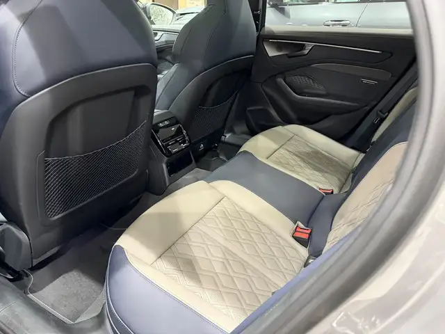 Audi A6 view 5