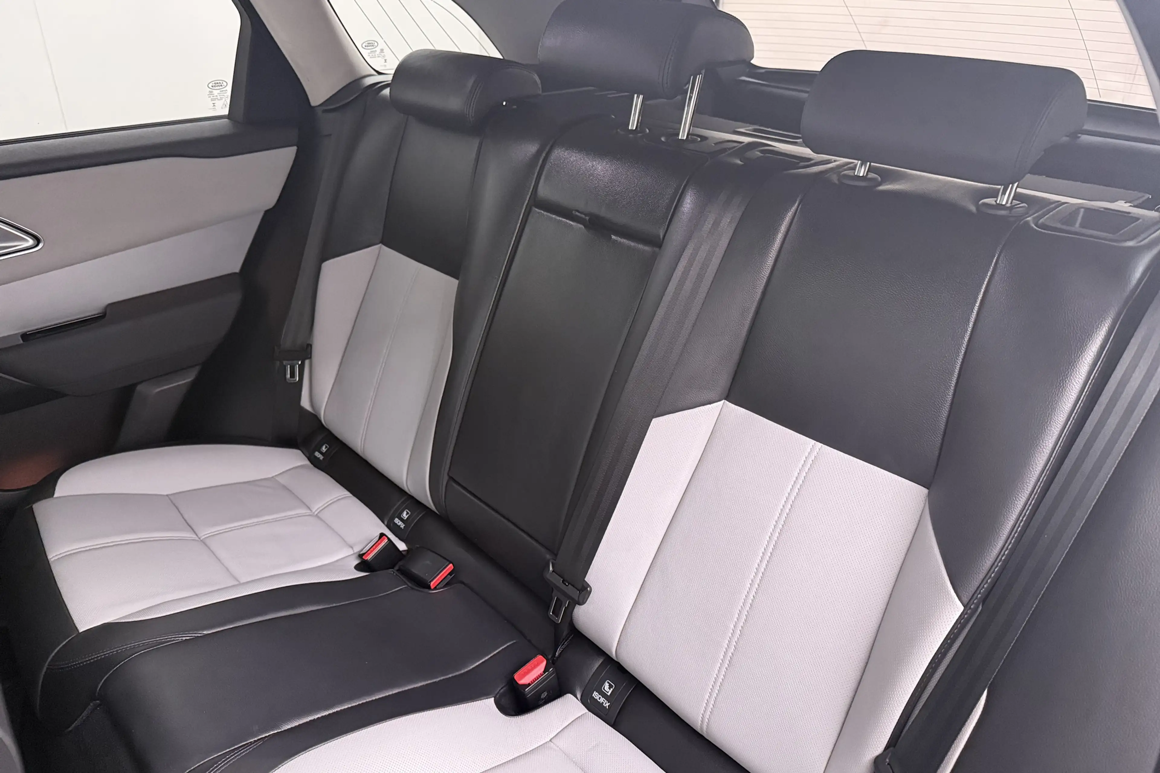 Land Rover Range Rover Velar 2.0 P400e S Facelift Leder Camera Meridian Memory — photo 11