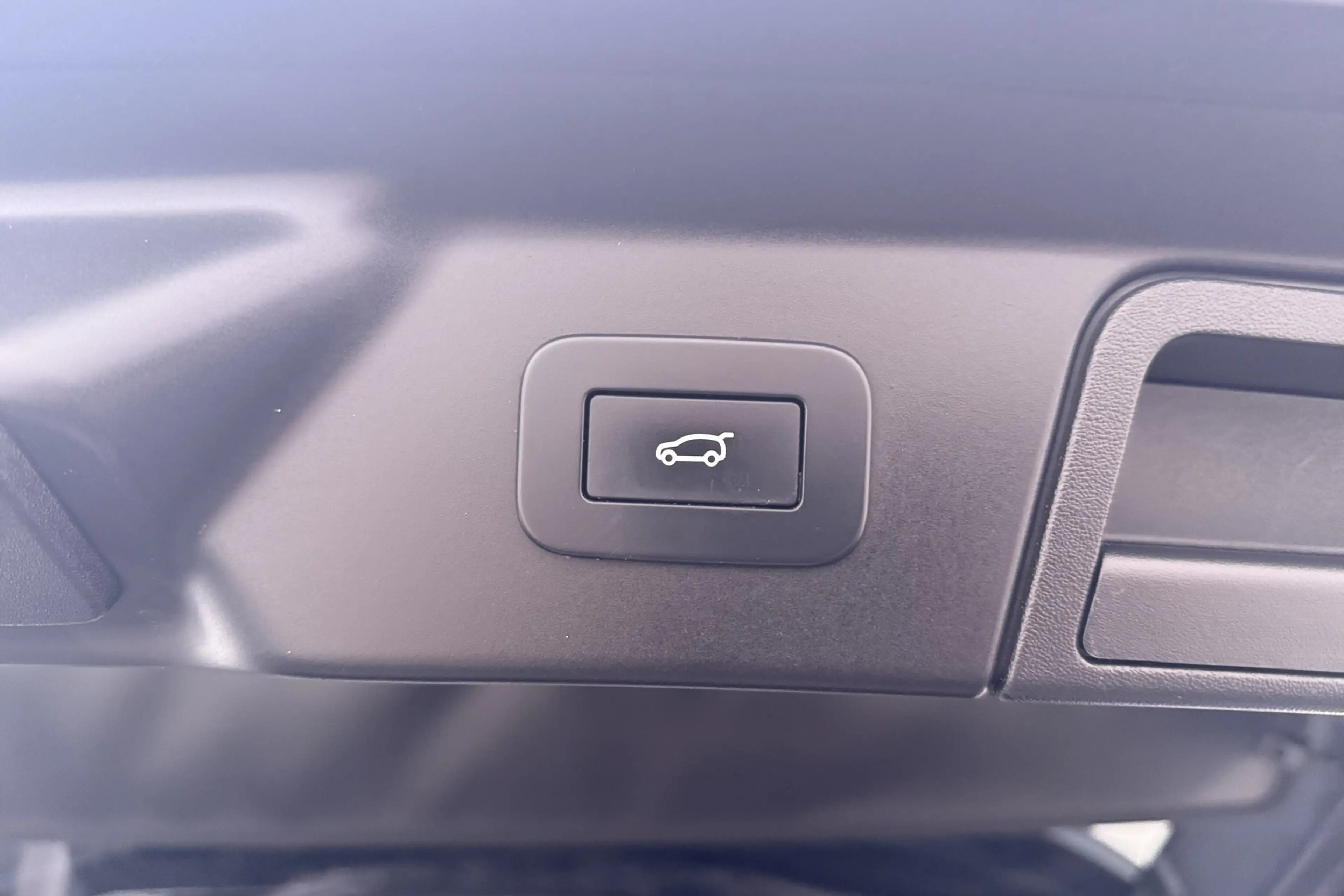 Land Rover Range Rover Velar 2.0 P400e S Facelift Leder Camera Meridian Memory — photo 14