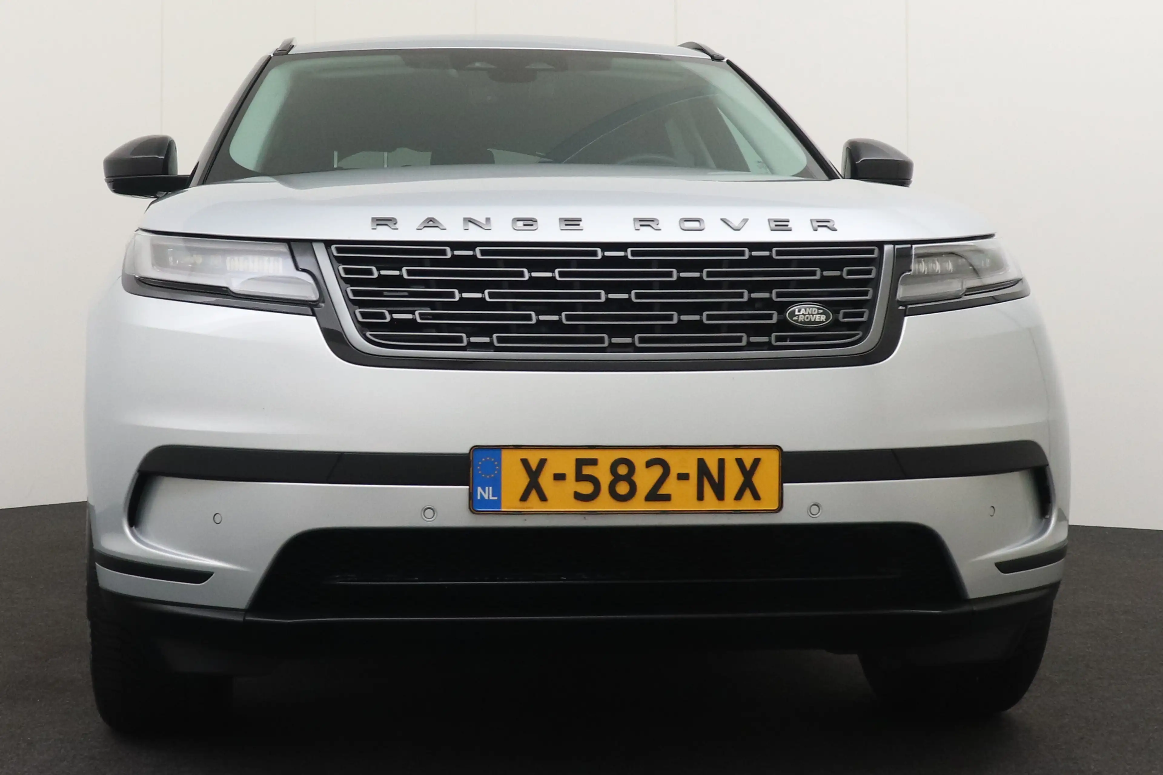 Land Rover Range Rover Velar 2.0 P400e S Facelift Leder Camera Meridian Memory — photo 3