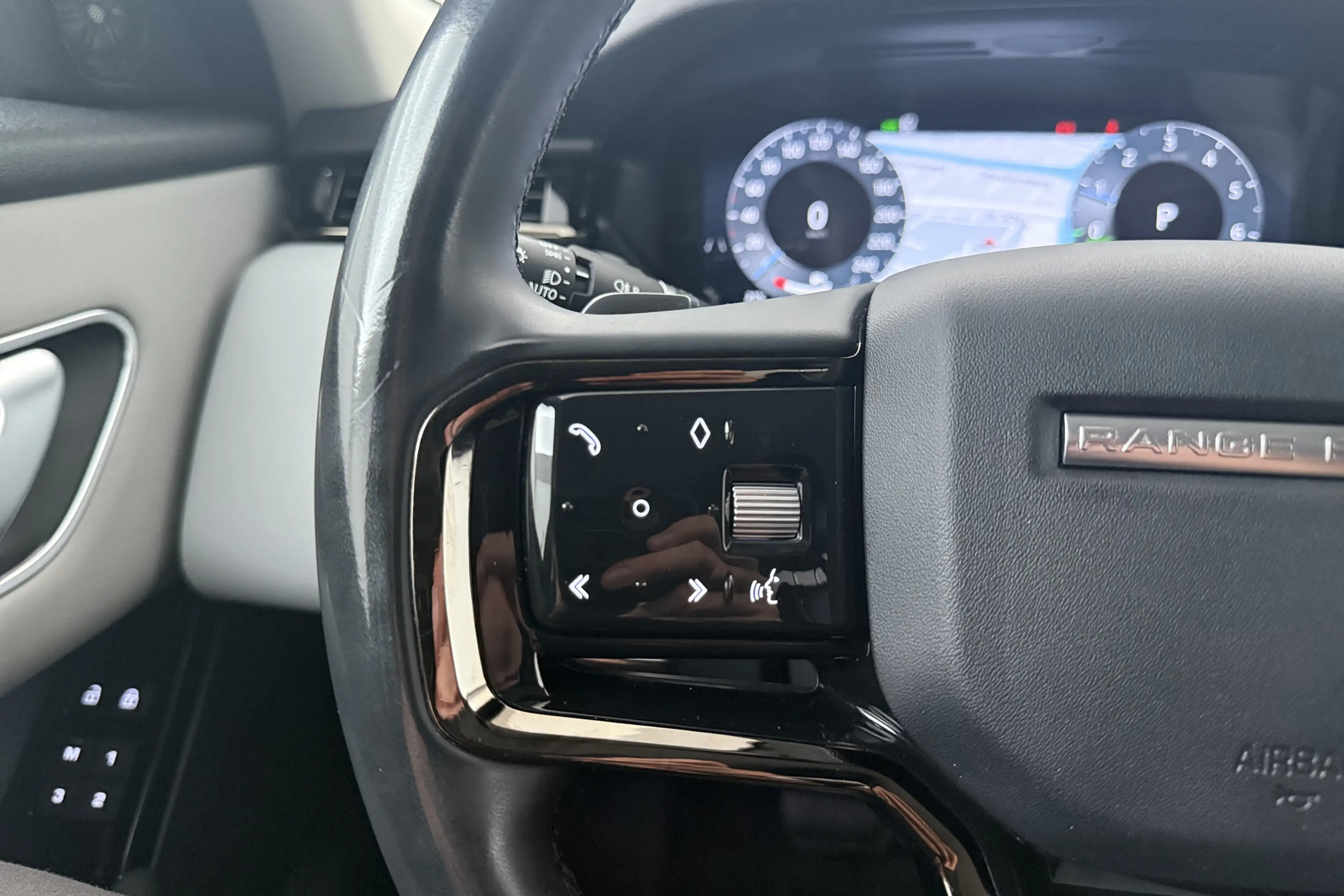 Land Rover Range Rover Velar 2.0 P400e S Facelift Leder Camera Meridian Memory — photo 20