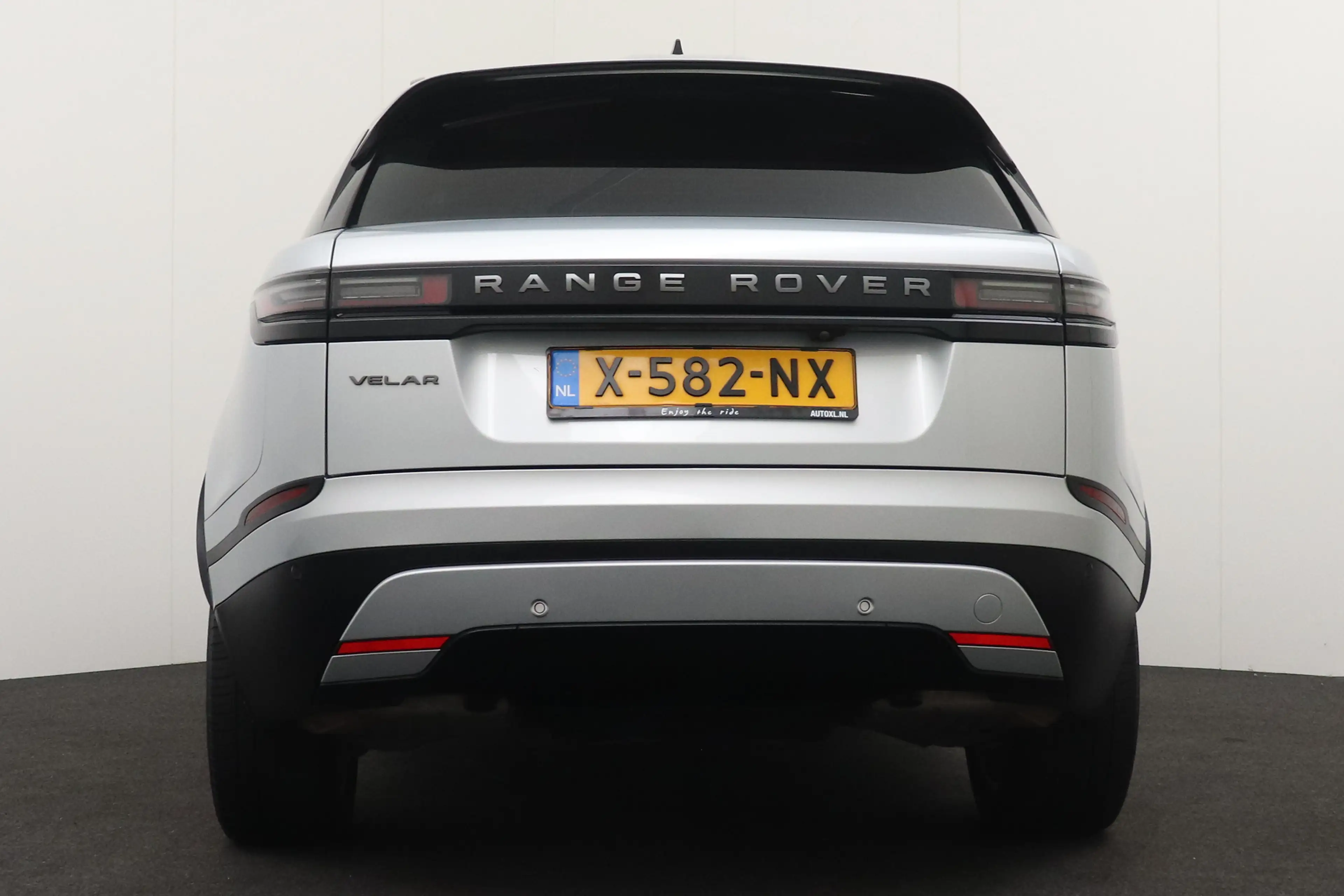 Land Rover Range Rover Velar 2.0 P400e S Facelift Leder Camera Meridian Memory — photo 4