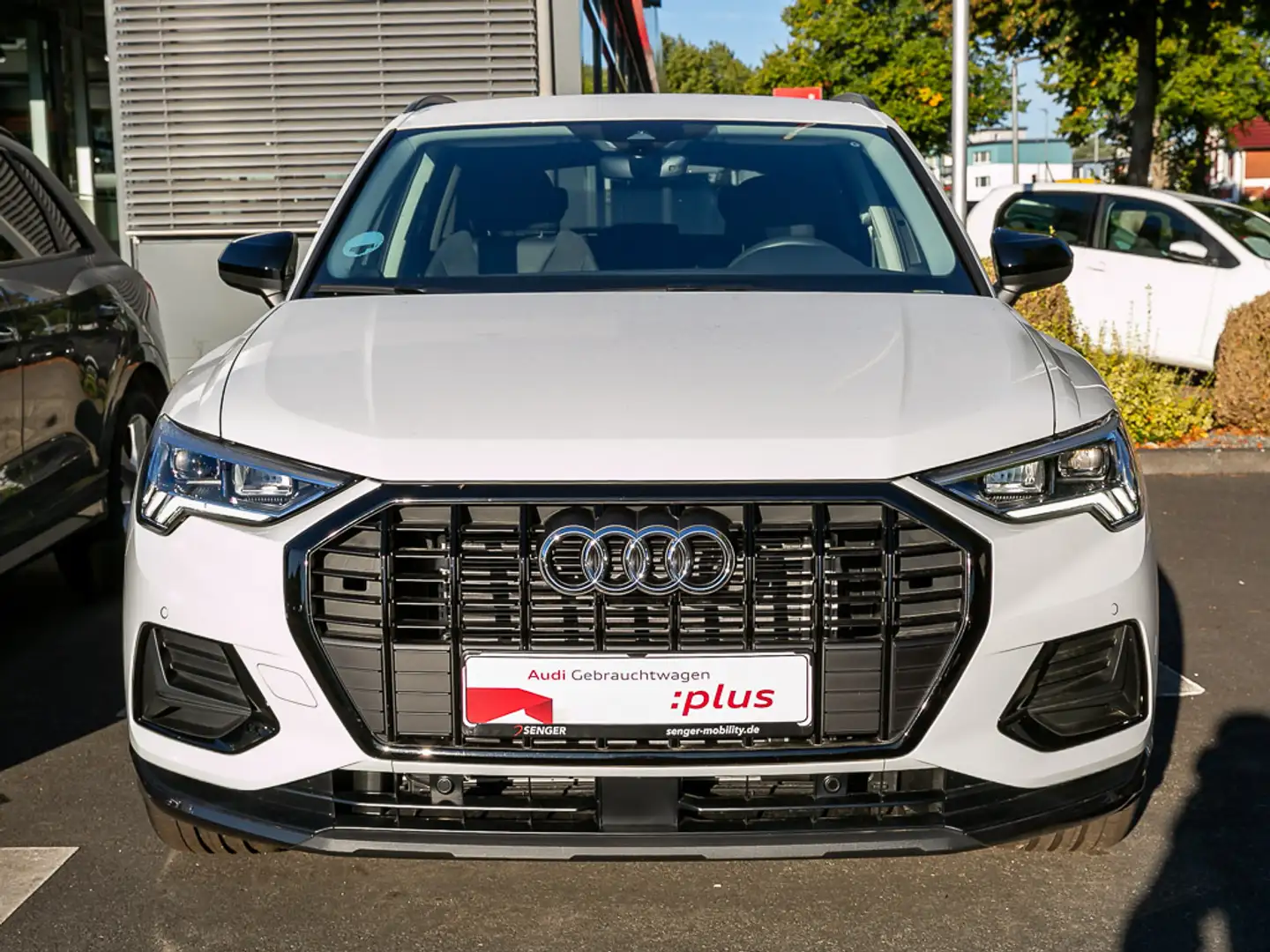 Audi Q3 advanced 35 TFSI Assistenzpaket Navi AHK PDC Weiß - 2