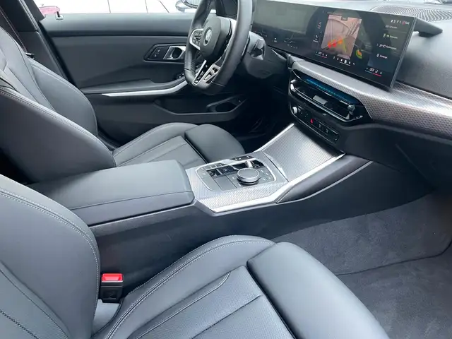BMW M view 11
