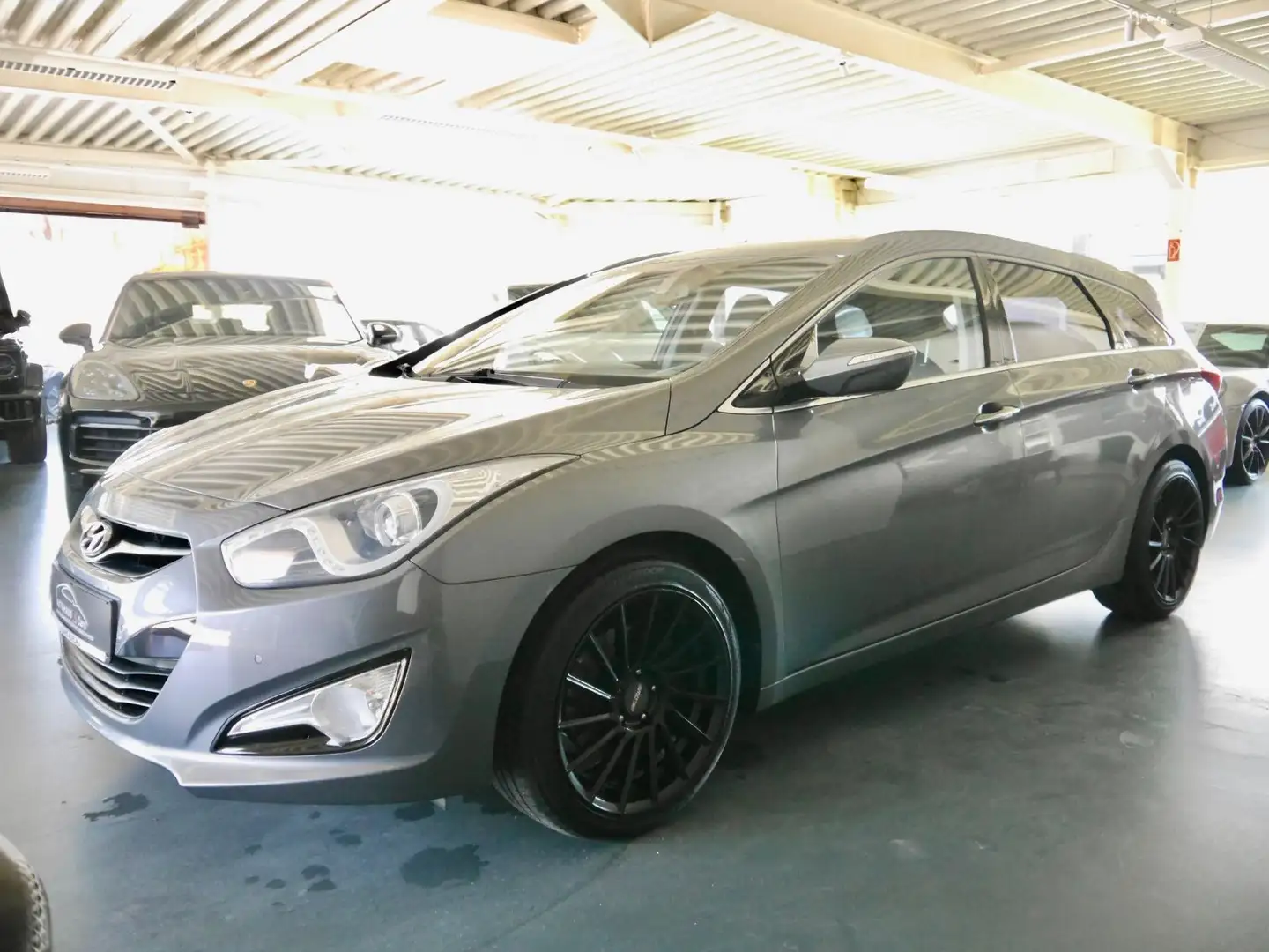 Hyundai i40 cw Style*PDC*Klimauto*2.Hand* Argent - 2