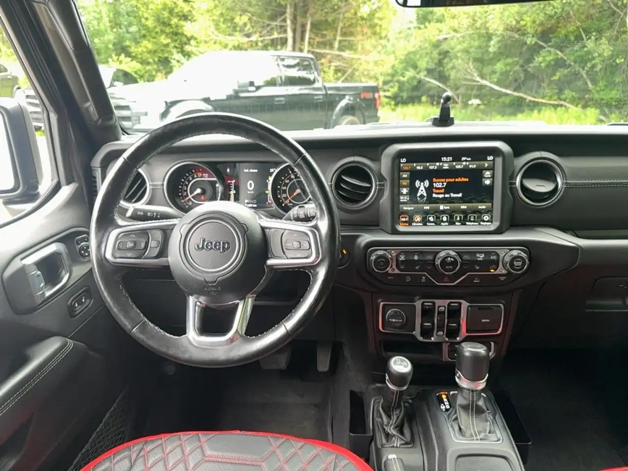 Jeep Wrangler снимка Jeep Wrangler