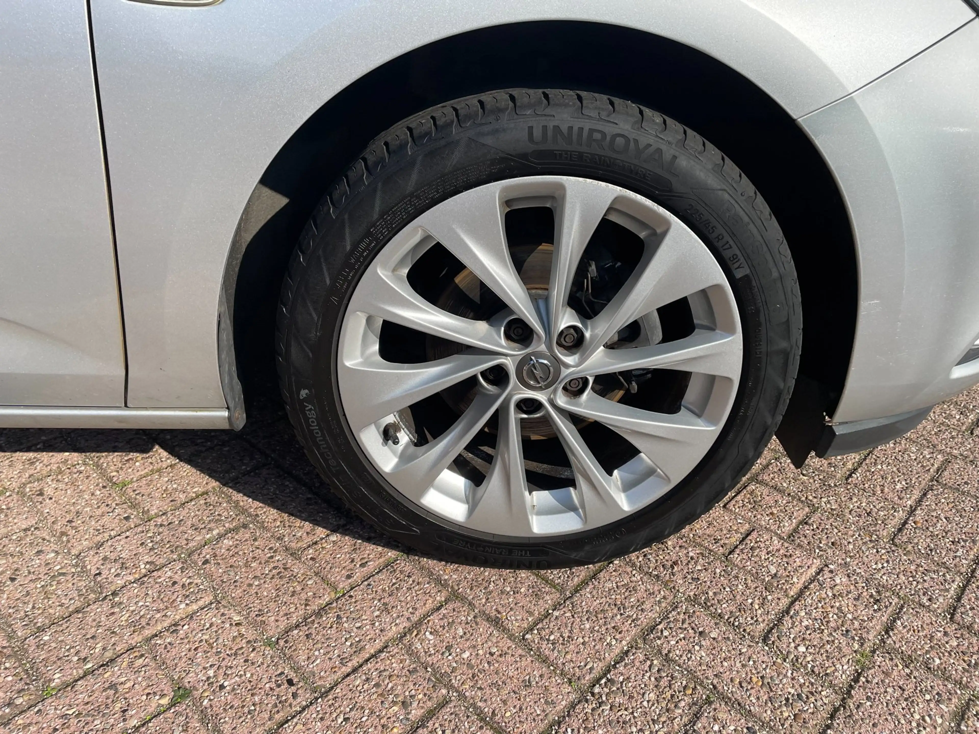 Opel Astra 1.0i 12v Innovation Silverline 5 deurs — photo 3