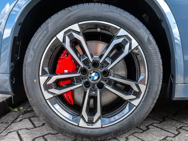 BMW X1 view 4
