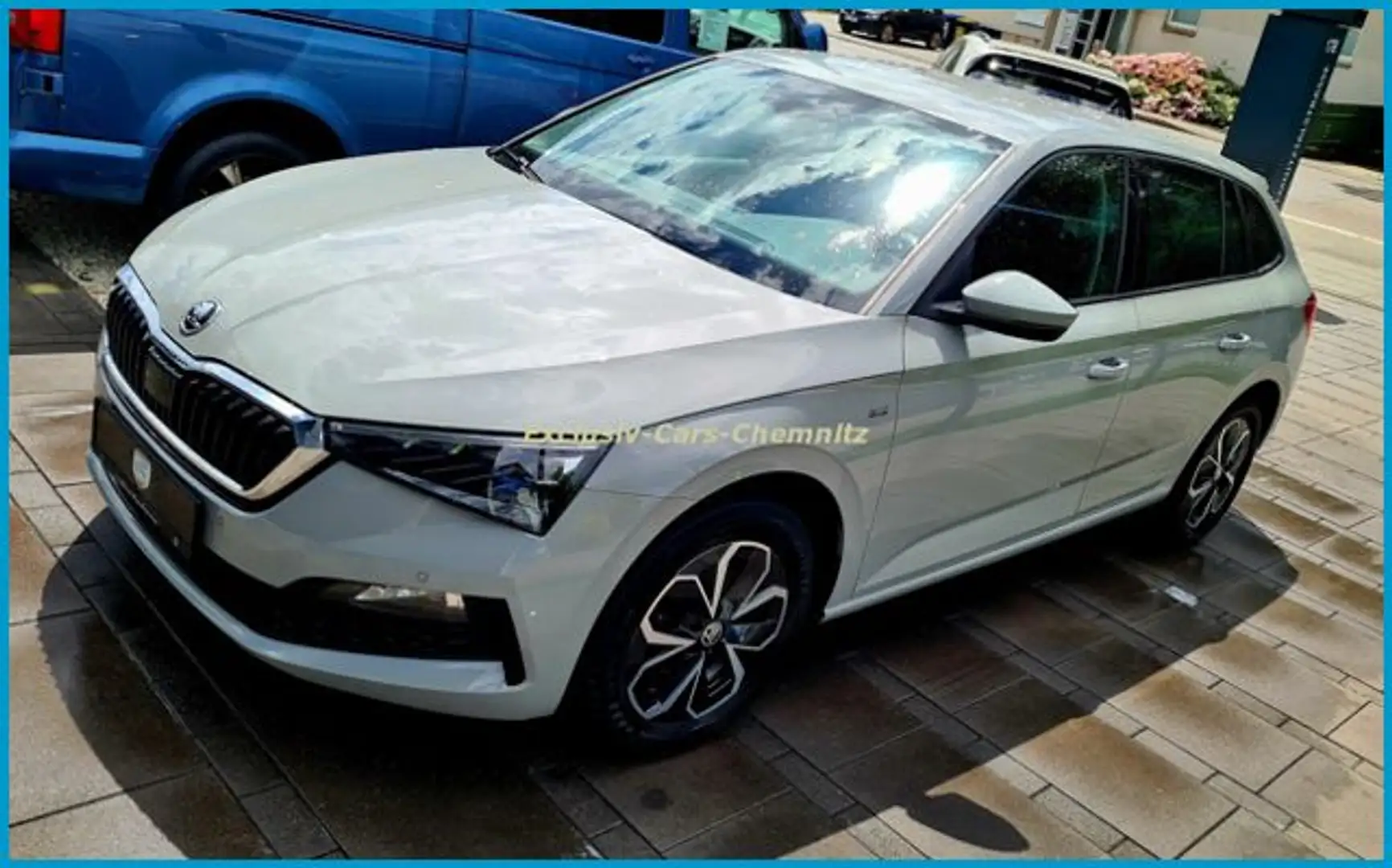 Skoda Scala 1.5tsi 150PS Virtual ACC Winterpaket Drive 125 Grau - 2