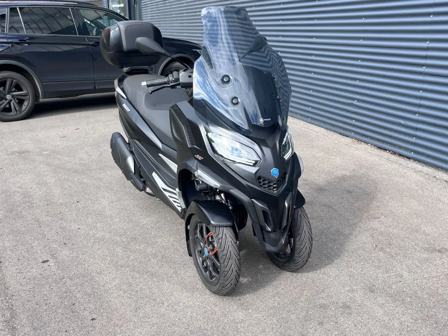 Piaggio MP3 530 EXCLUSIVE * TOPCASE* Kamera * TEMPOMAT Schwarz - 2