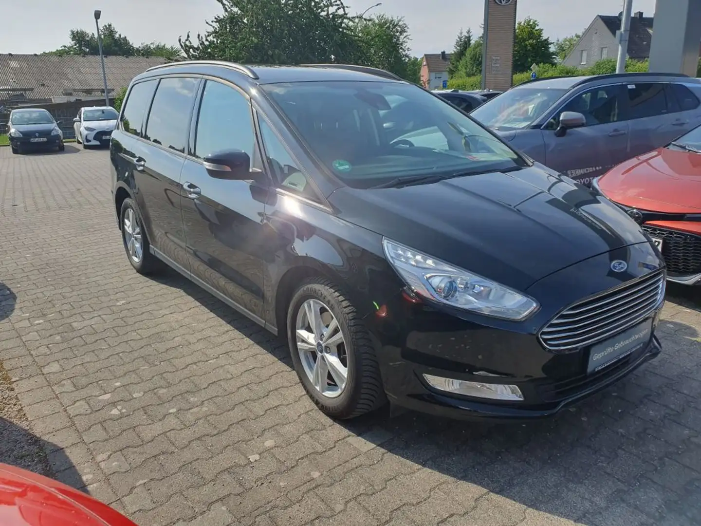 Ford Galaxy 1.5 EcoBoost Start-Stopp Business Edition Schwarz - 2