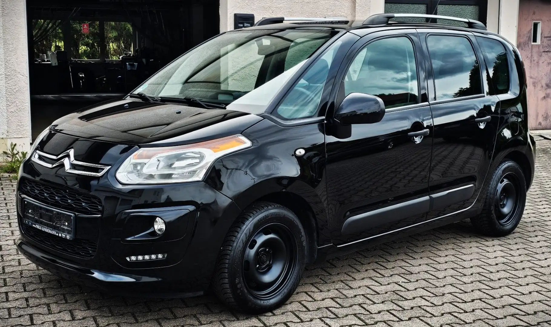 Citroen C3 Picasso 1.6 HDi TÜV NEU EURO 6 PANO AHK TEMP Schwarz - 1