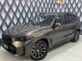 BMW X5 30d xDrive // M-SPORT-PRO // 1.BESITZ // AHK // Grün - thumbnail 2