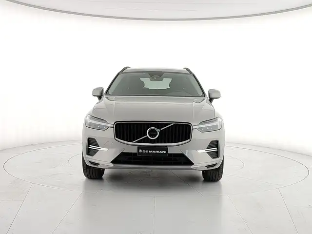 Volvo XC60 view 8