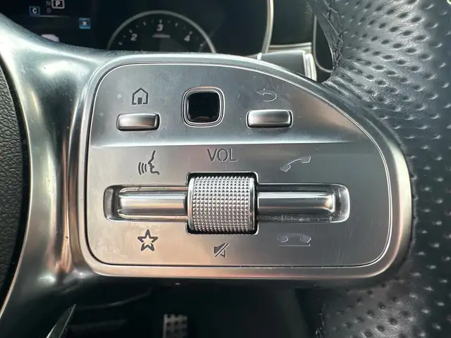 Mercedes-Benz 220 view 15