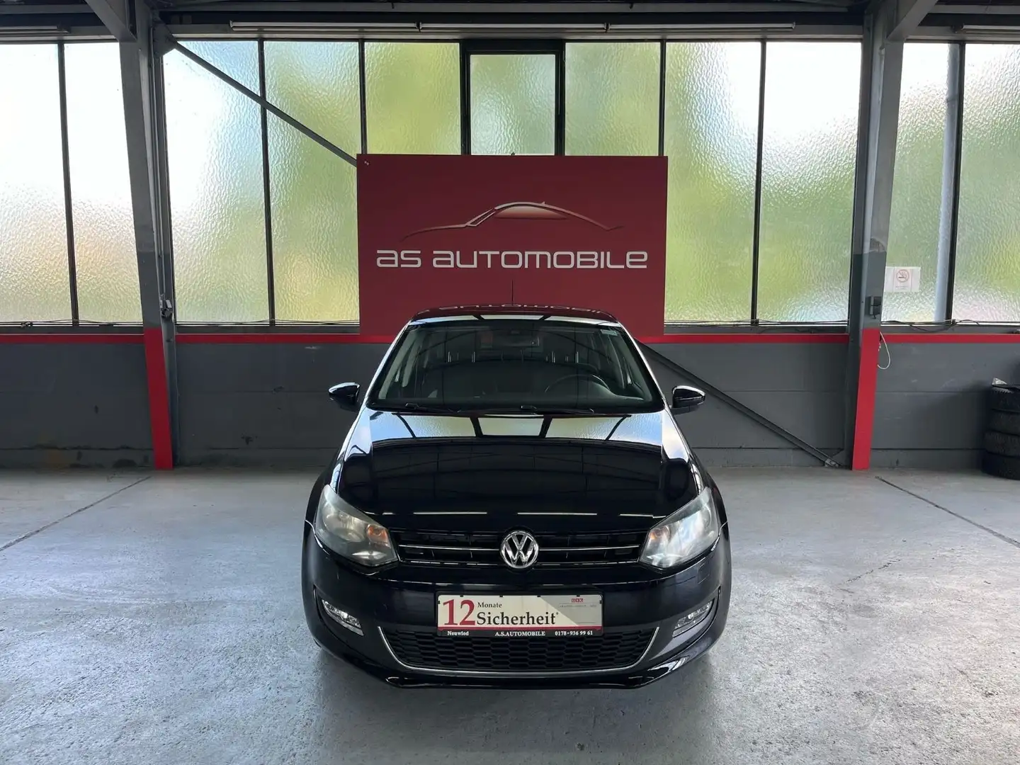 Volkswagen Polo V Life *Wenig Km*Scheckheft Gepflegt * Schwarz - 1