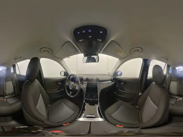 Mercedes-Benz C view 6