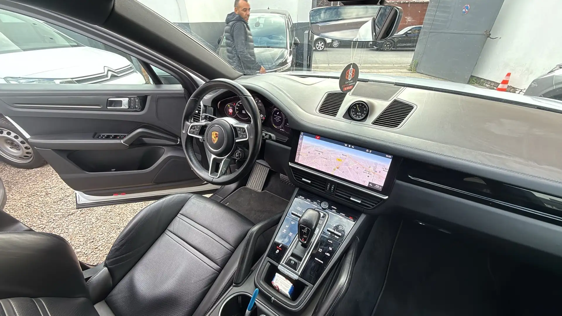 Porsche Cayenne Coupé 3.0i Platinum Blanco - 1