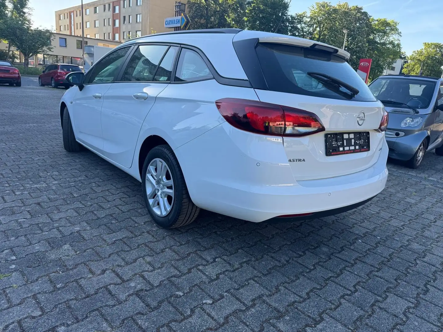 Opel Astra Edition Start/Stop Sports Tourer+ *Tüv*Inspekti Wit - 2
