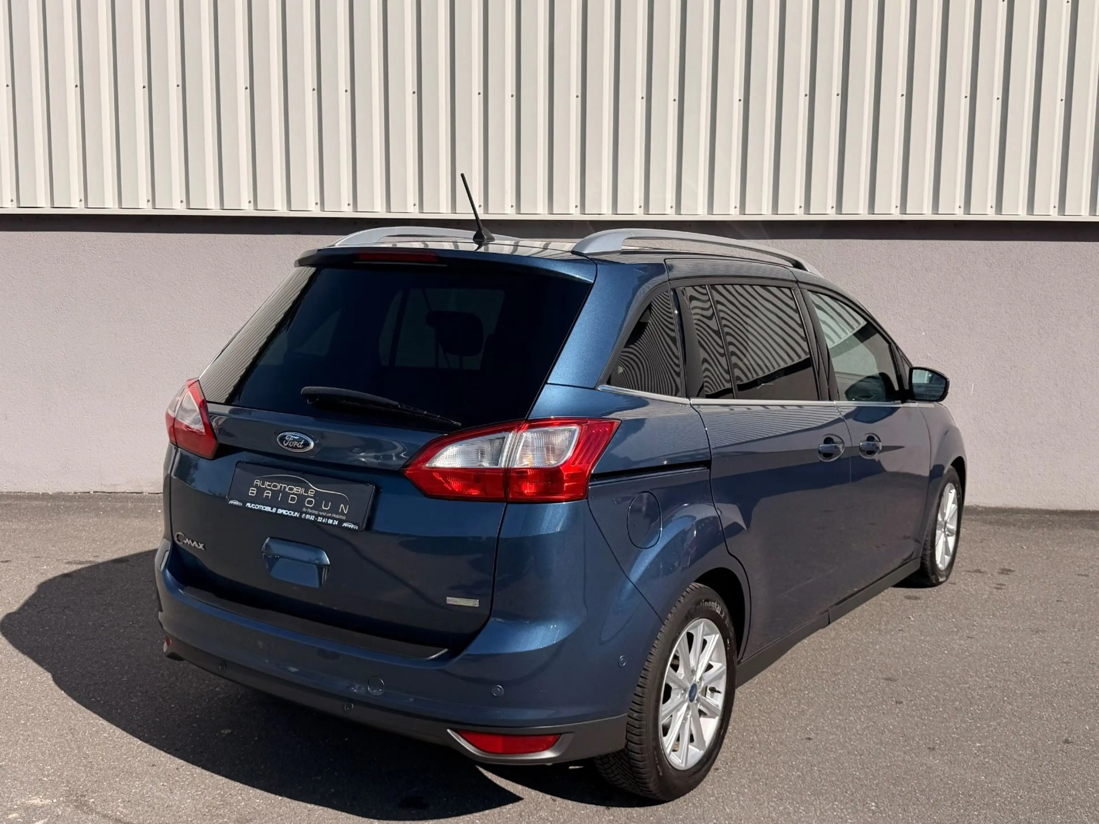 Ford Grand C-Max Titanium Navi SHZ 7-Sitzer — photo 8